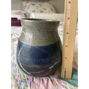 Studio Pottery Vase Handcrafted Stoneware Blue Gray Black Abstract Glaze 5.5"
